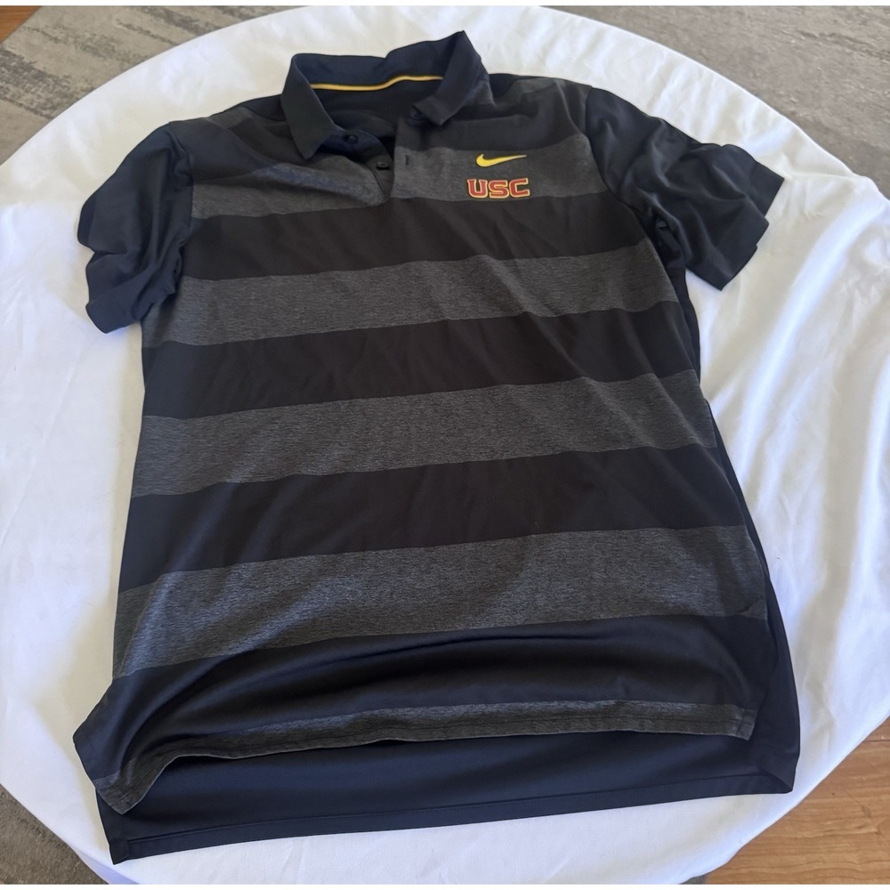 NWOT USC Trojans Nike Polo Shirt Mens  Dri-FIT  Golf College Sz M